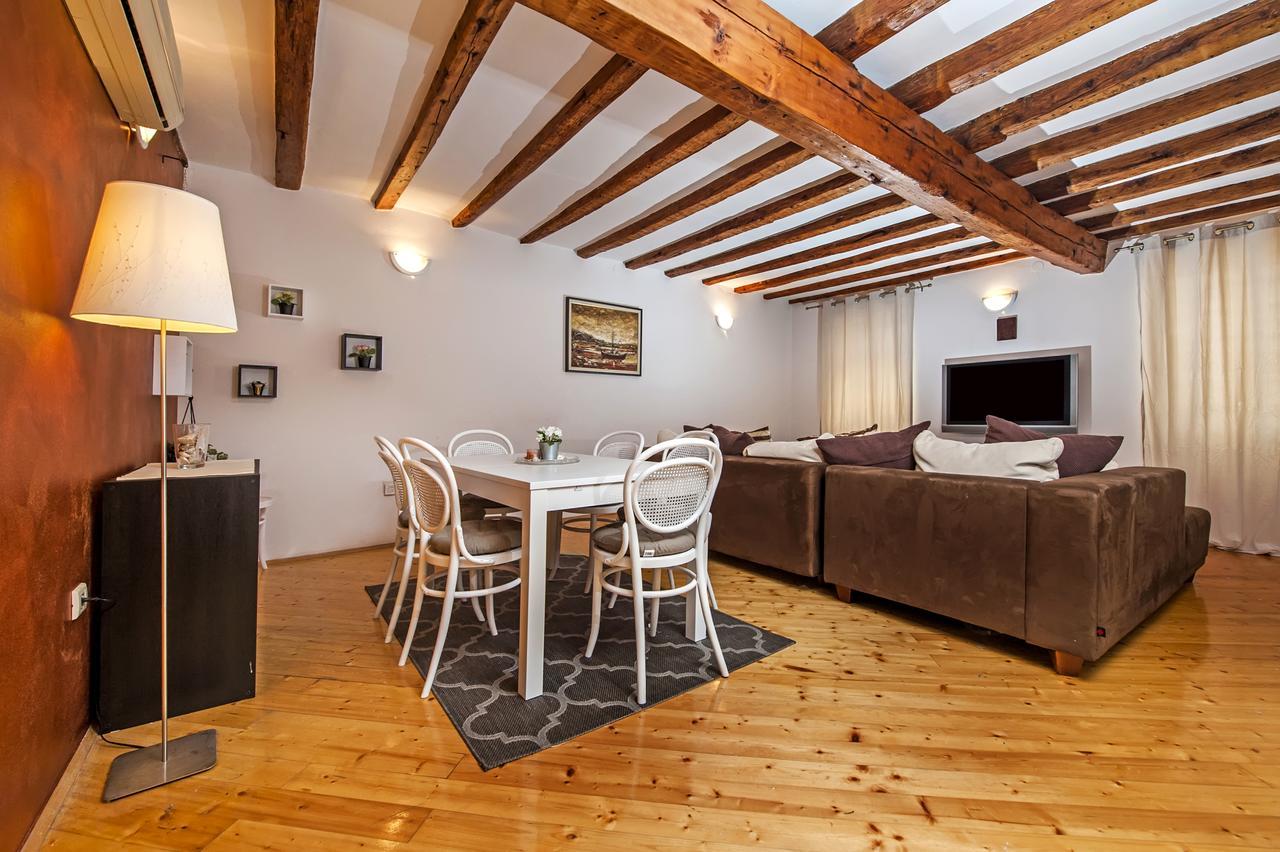 Apartment Marconi Rovinj Exterior photo