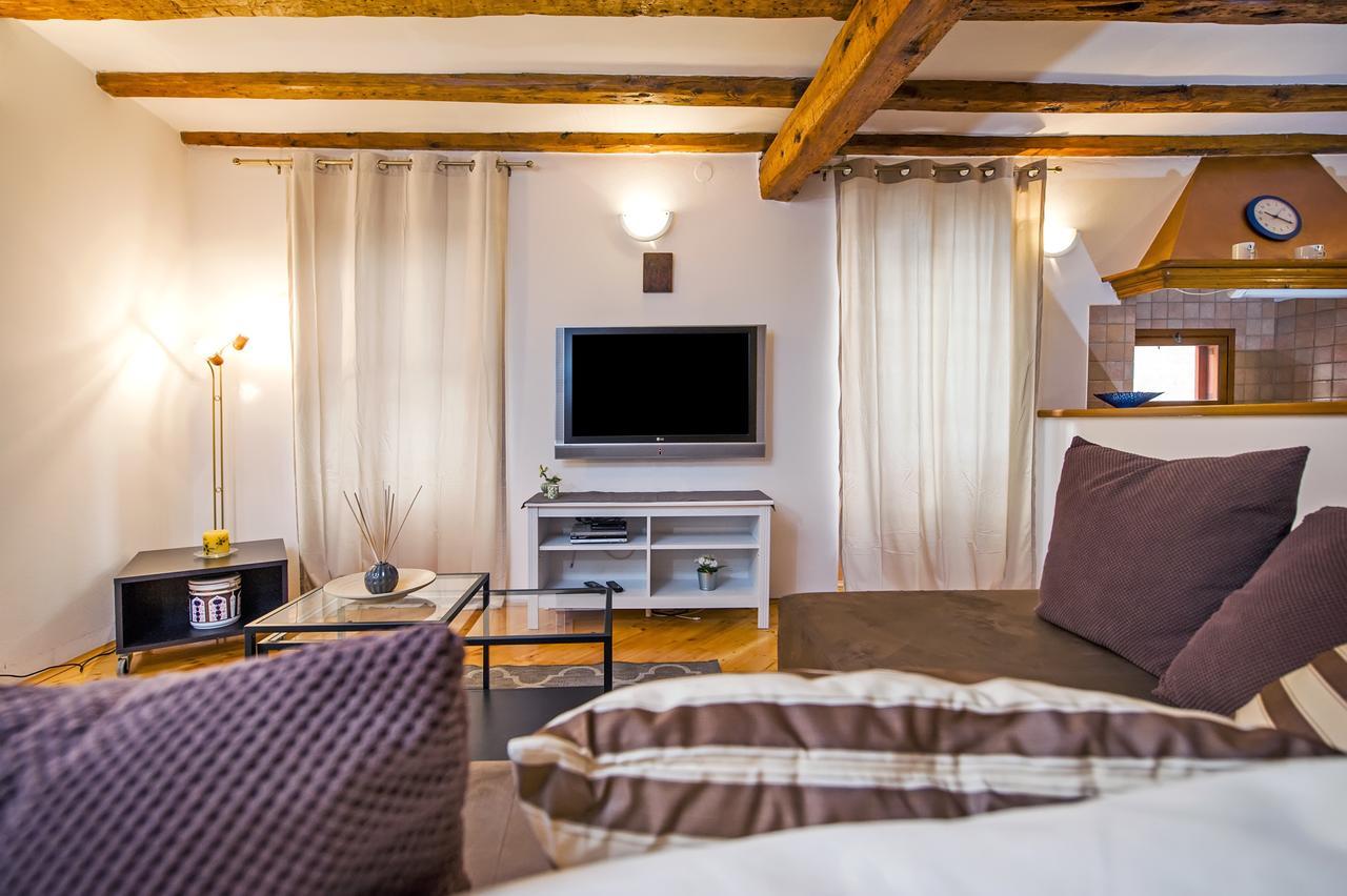 Apartment Marconi Rovinj Exterior photo